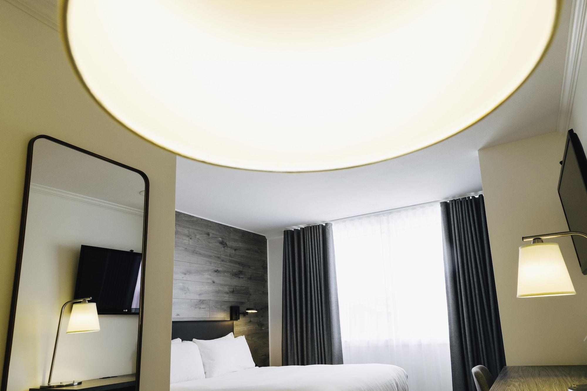 The Hotel On Pownal Шарлъттаун Екстериор снимка